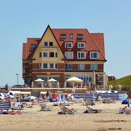 Beach Hotel Де-Хаан Экстерьер фото